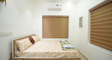 Royal Suites Homestay Room Type - Suit Room