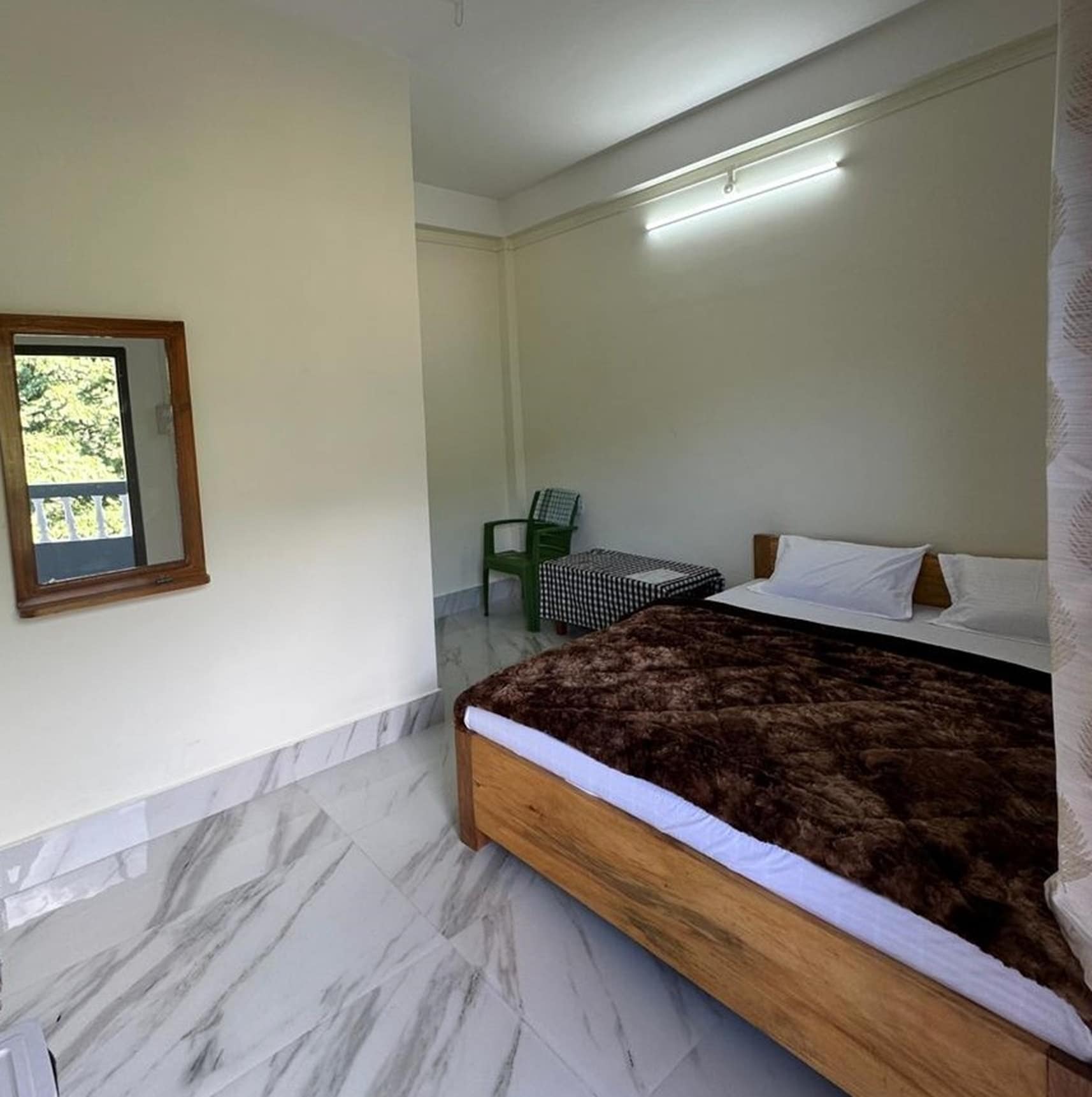 KYIT-PU COMFORT HOMESTAY - Tap to explore photos