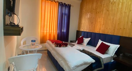 Hotel Ashirwad- 700 Mtrs From Temple Room Type - Bedroom n. 102