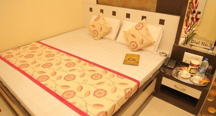 Hotel Royal Ajmer ( 100 Mts From Dargah ) Room Type - Deluxe Double Bed Room