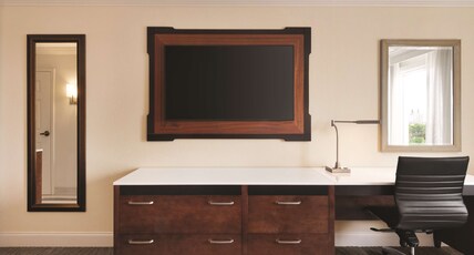 Hilton Naples Room Type - 1 KING BED