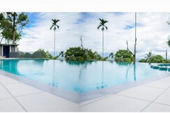 Chembra Adobe Homestay | Rooms & Guided Treks