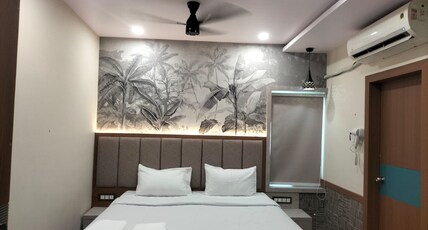 PADMA MANOR ROYAL Room Type - Standard Room