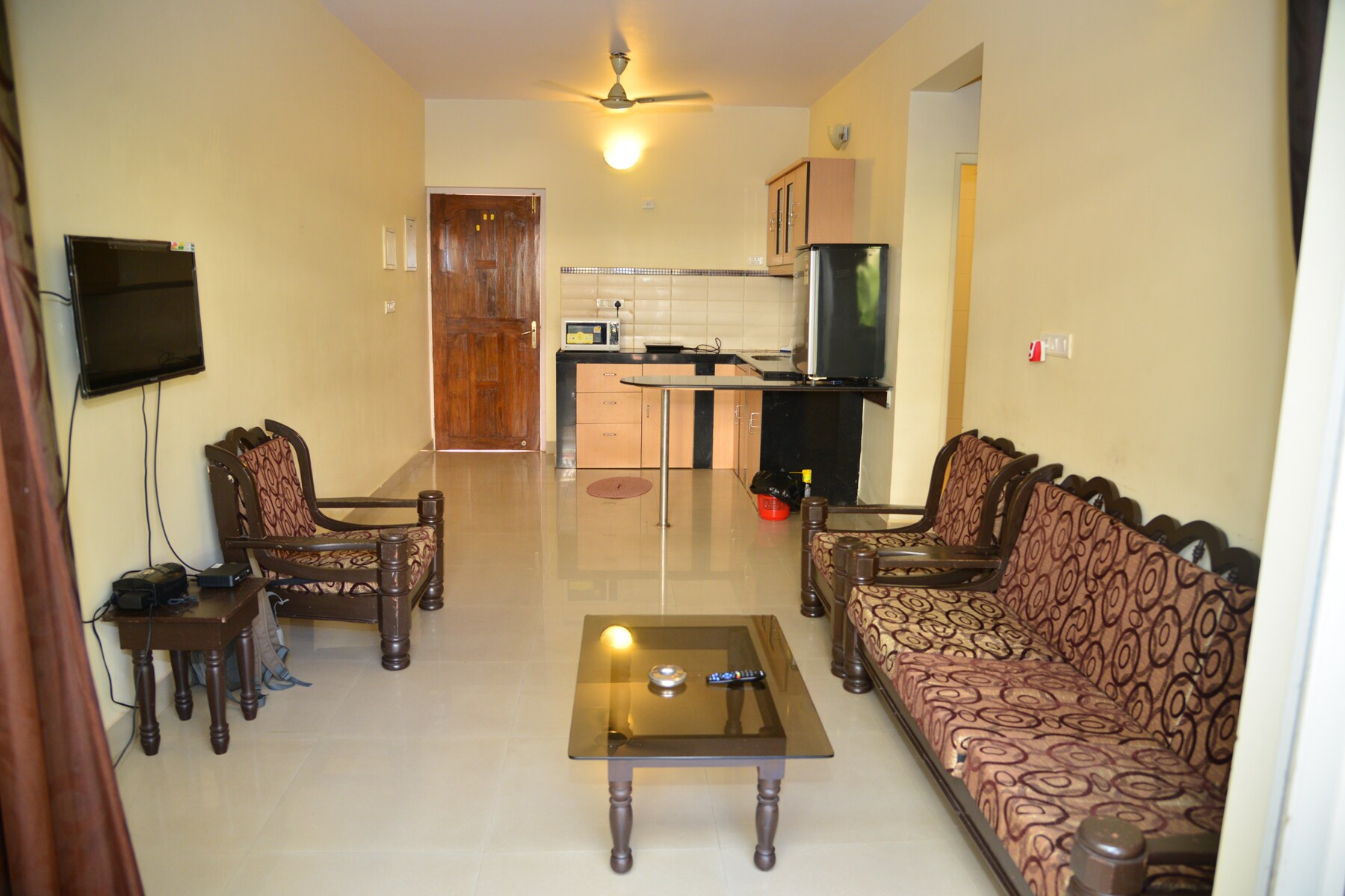 Gypsys 2BHK Apartment - Tap to explore photos