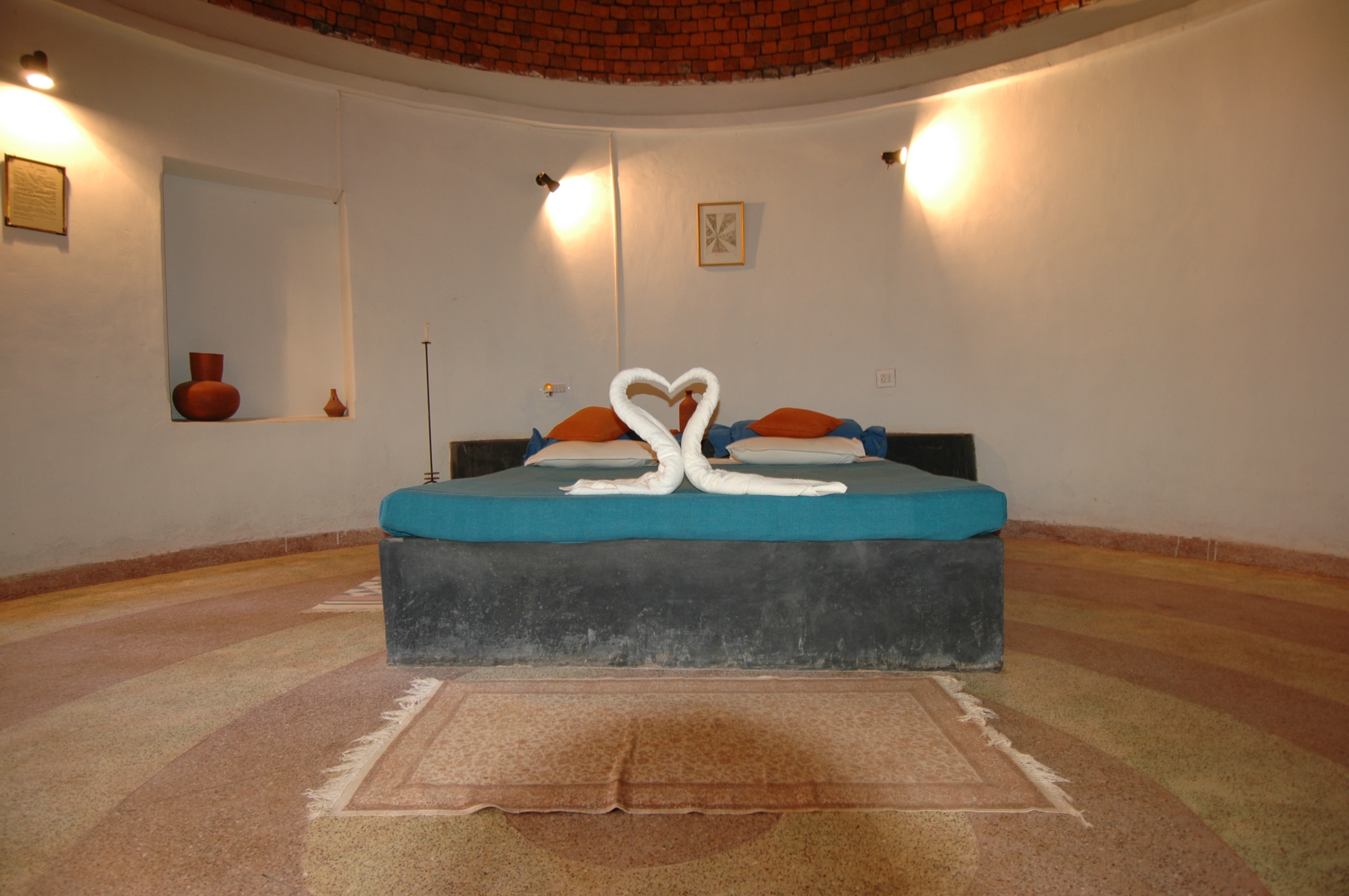 Hotel Laguna Anjuna, Goa - Tap to explore photos