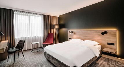 Park Inn by Radisson Krakow Room Type - Superior Room - Wawel Castle View Park Inn by Radisson Krakow Room Type - Superior Room - Wawel Castle View
