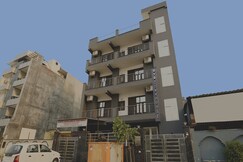 Hotel O Noida premium inn