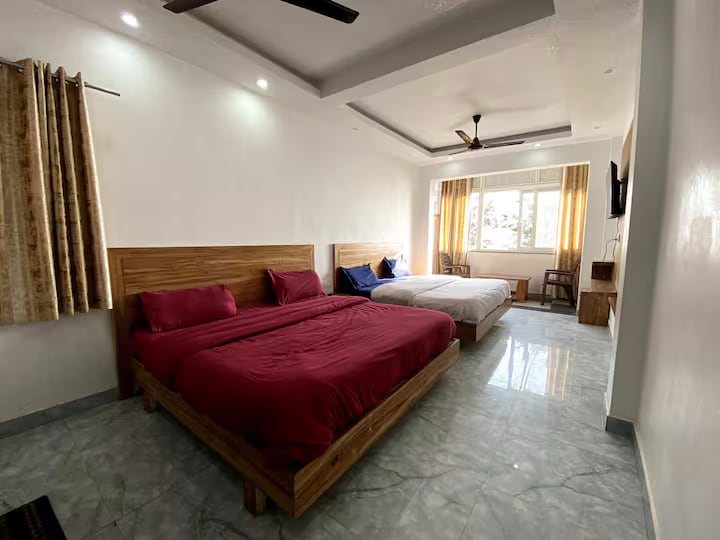 Nona Shona Chill Point Stay - Tap to explore photos