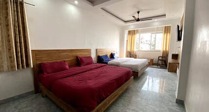 Nona Shona Chill Point Stay Room Type - Luxury Family Room 1 Balcony | Nona Shona Chill Point