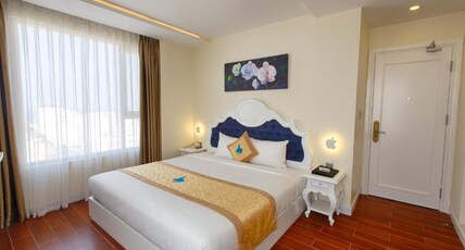 ANFADA Hotel Danang Room Type - Luxury Double Room with Sea View