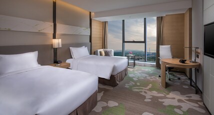 Holiday Inn Nanjing Harbour Room Type - Standard Room Holiday Inn Nanjing Harbour Room Type - Standard Room