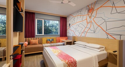 Ginger Mumbai Airport Room Type - Executive Queen Room