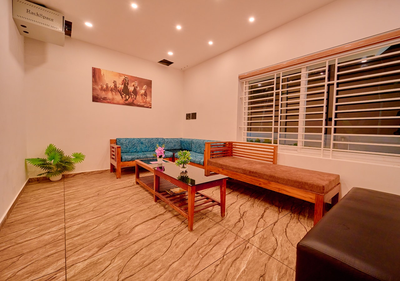 Nature Shade Pool Villa - Tap to explore photos