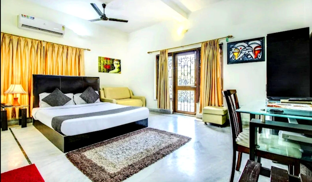 Next Generation Guest House - Tap to explore photos