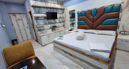 Hotel Mahek Room Type - Standard  AC