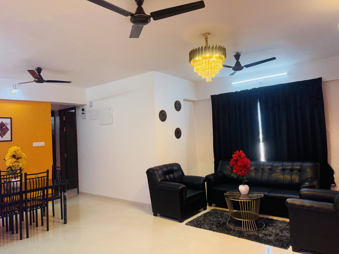 Luxury Apartments by Royal Luxor Stay - Viman Nagar - Tap to explore photos