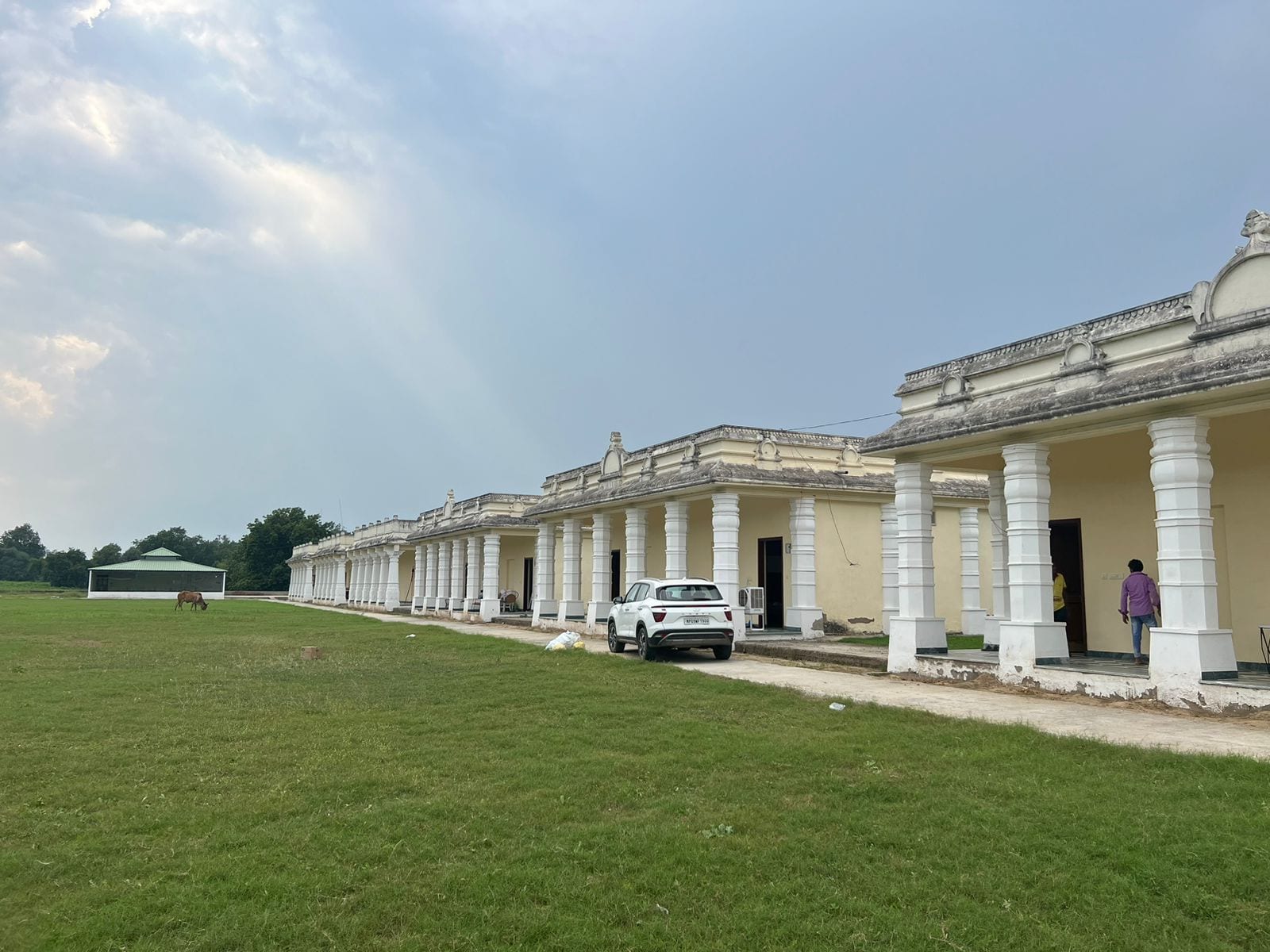 Aaram Baagh Resort & Spa Maheshwar - Tap to explore photos
