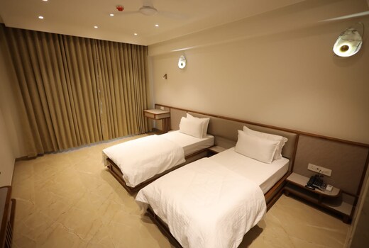 Hotel Tranquil