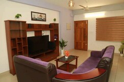 Nila Stay 2 BHK Apartment | near Lulu Mall and Technopark