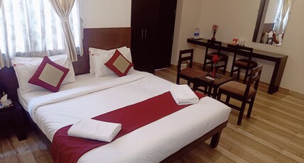 Hotel Marys Arcade Room Type - Deluxe Room