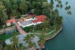 The Paro Homestay Ashtamudi