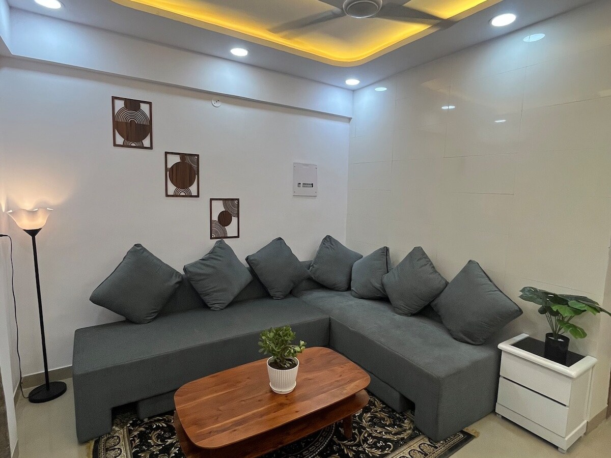 The Vasant Stay | Elegant 2BHK -Airport Transit - Tap to explore photos