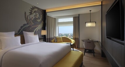 PULLMAN BANDUNG GRAND CENTRAL Room Type - Deluxe Room with 1 King Size Bed, City View