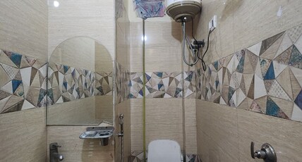 Oly Hotel Royal Orbit Room Type - Deluxe Double Bed
