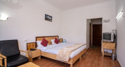 KMVN Sarovar Tallital Room Type - Double Bed Super deluxe