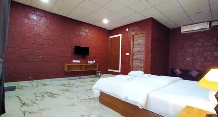 West CoastGokarna Room Type - Deluxe Family Room