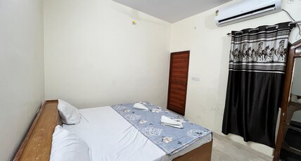 Avadh homestay Room Type - Super Deluxe Triple Bedroom