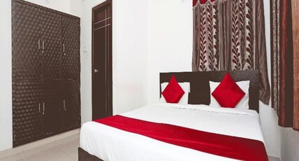 Qube Inn Room Type - Deluxe Room