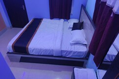 Golden Taste Hotel & Restaurant