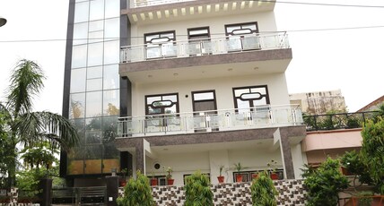 Maharaja Homestay - 4BHK Homestay Near Taj Mahal Room Type - Homestay Near Taj Mahal 4 Rooms