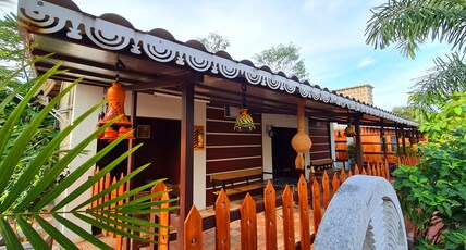 SELVAMATHI FARM RESORTS Room Type - Chola Room