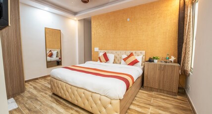 The Royal Comfort Castle Room Type - Deluxe Room