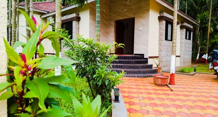 Mother's Pride Room Type - 4 Bedroom Villa with Garden View Mother's Pride Room Type - 4 Bedroom Villa with Garden View