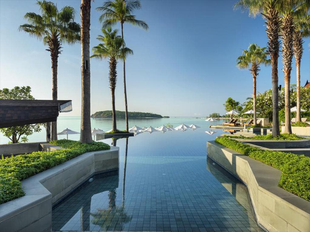 Nora Buri Resort & Spa - Tap to explore photos