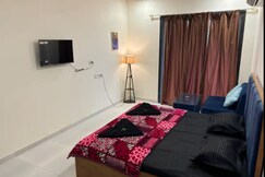 Ivy Bliss Studio with Private Pool, B 06, Karjat