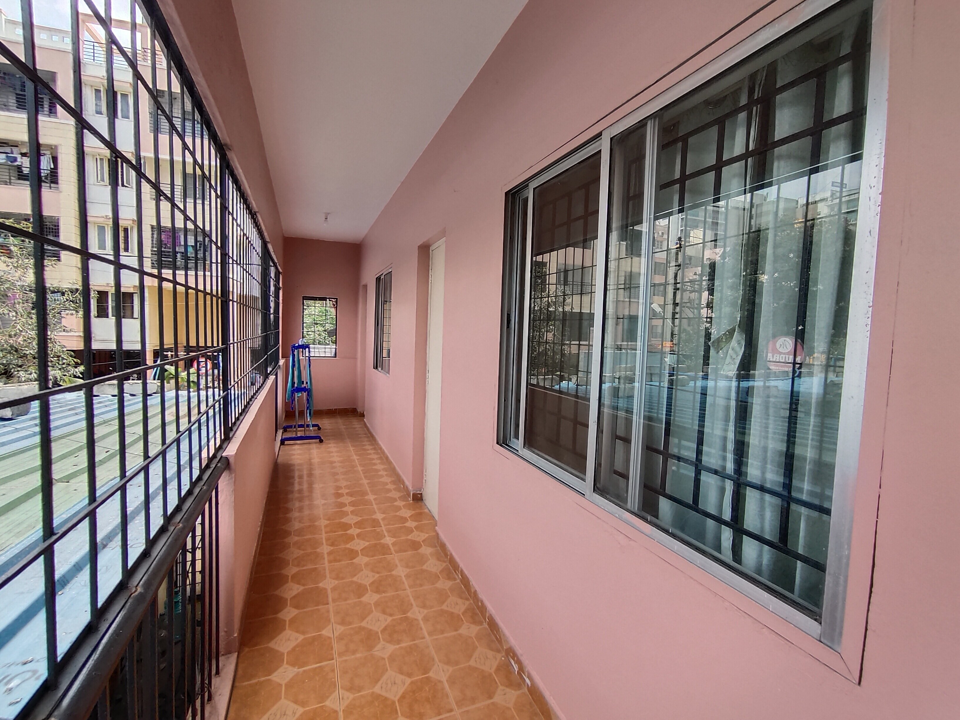 Nisarga Shelters 2BHK Near Bagmane Constellation Business - Tap to explore photos