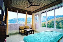 Hotel Snow View and restaurant