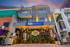 FabHotel Dev Palace I