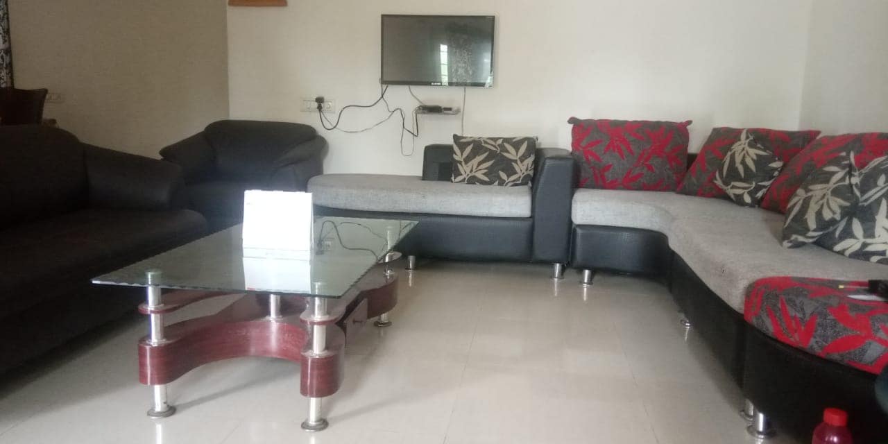 Galaxy Hotel - Tap to explore photos