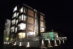 Hotel Vibes , Selaqui