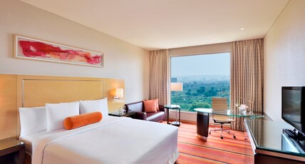 Courtyard by Marriott Pune Hinjewadi Room Type - Executive Deluxe, 1 King- Non Smoking
