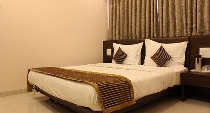 Hotel Sunny International Room Type - Cozy Ac