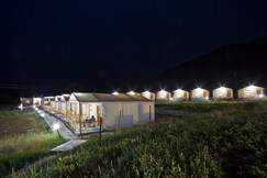 Pangong Retreat | Camp and Cottages