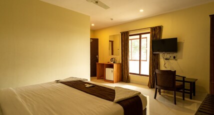 Hotel King's Room Type - Deluxe Room