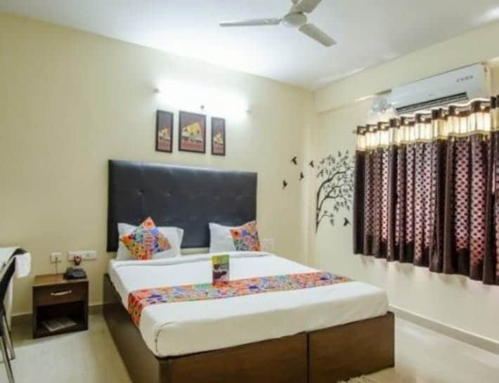 Sri Sri Suites - Tap to explore photos