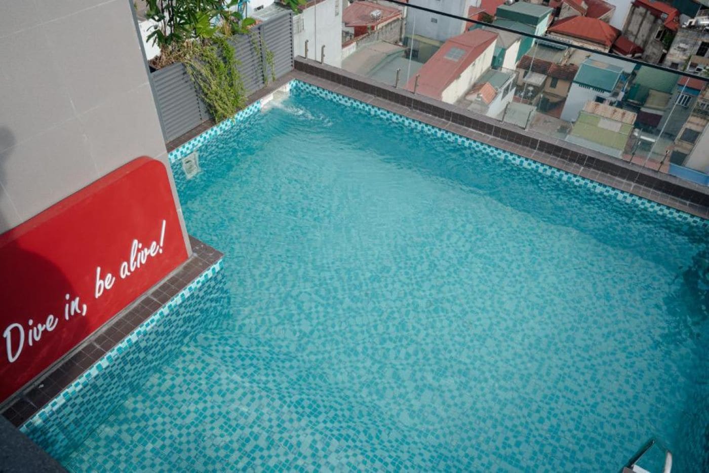 Champton Hanoi Hotel - Tap to explore photos